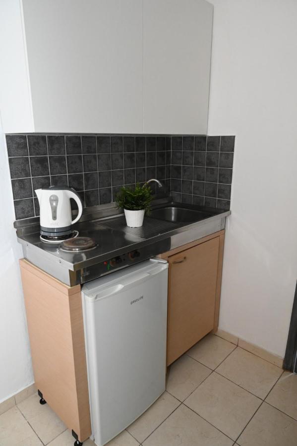 Angela Studios Kremastí Exteriér fotografie
