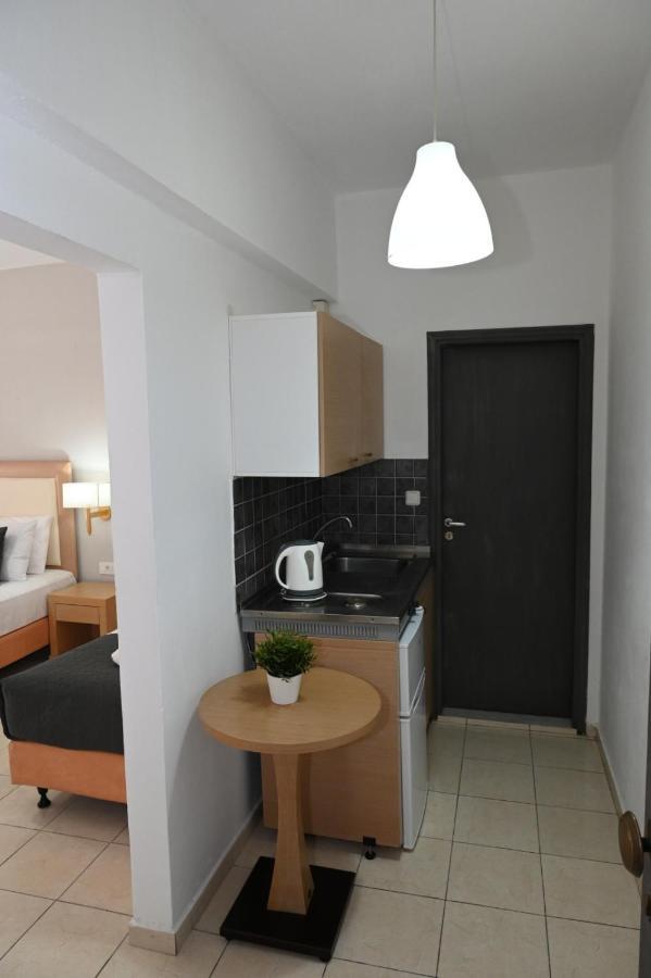 Angela Studios Kremastí Exteriér fotografie